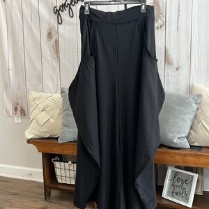 New Halara draped wide leg black casual pants size Large